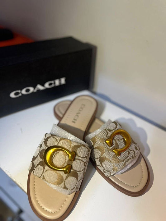 Sandals Coach Crema