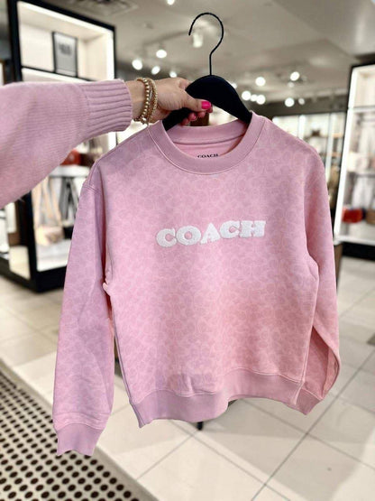 Abrigo + New Balance (pre-orders)